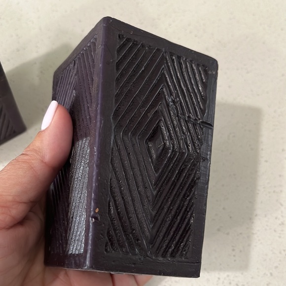 Pier 1 Art Deco set of 2 black candles - Picture 2 of 5